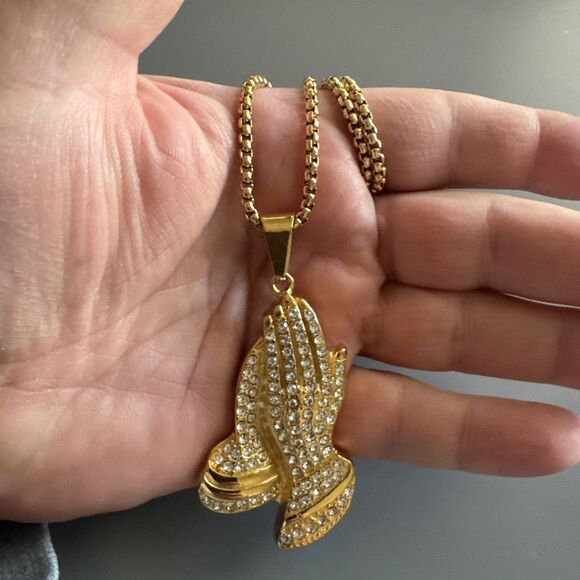 Praying Hands Cubic Zirconia Gold Plated Pendant 24 Inch Necklace Jesus Christ - Picture 5 of 6
